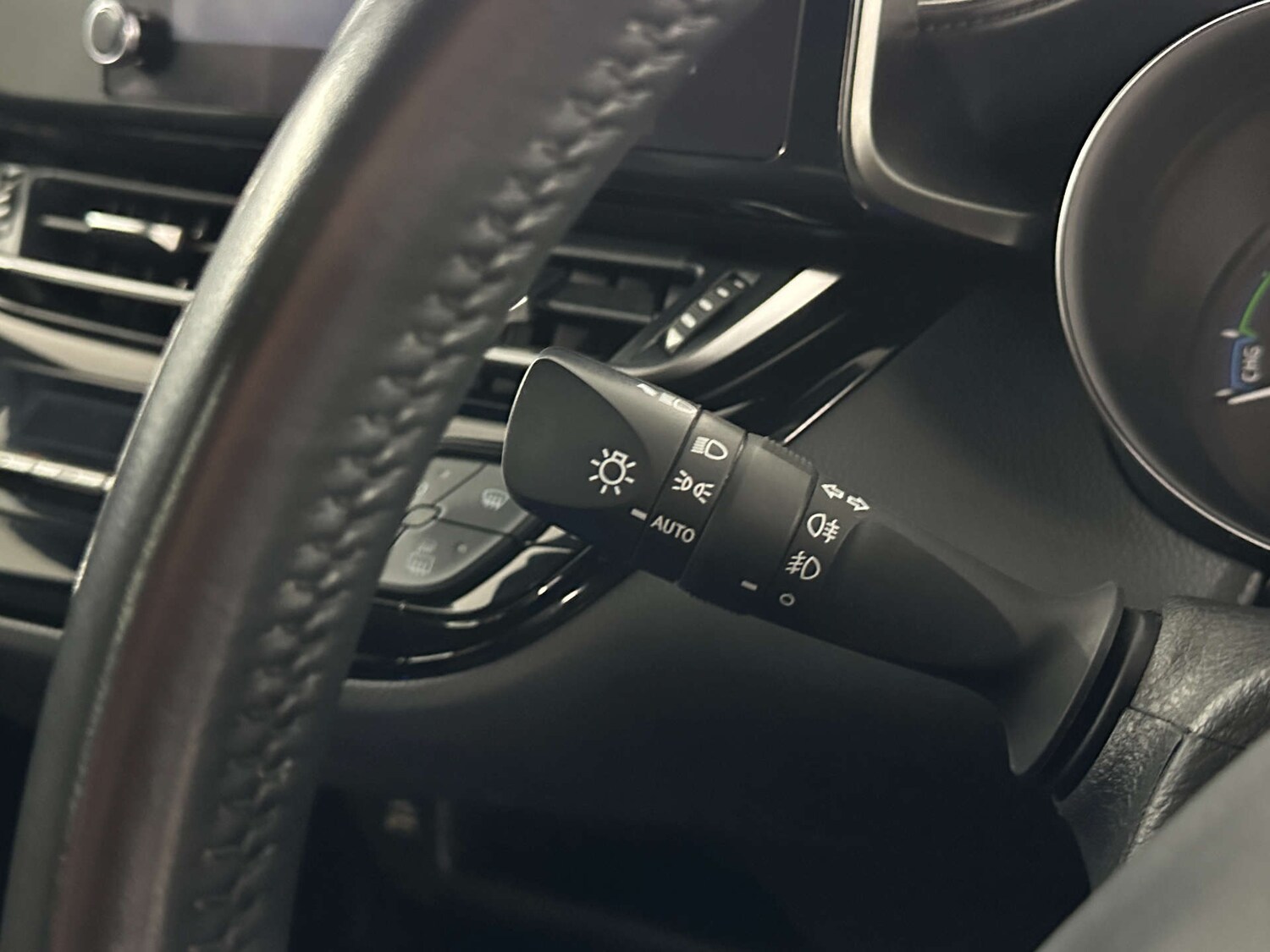 Used Toyota C-HR 2022 for sale - 77590728: Photo 22