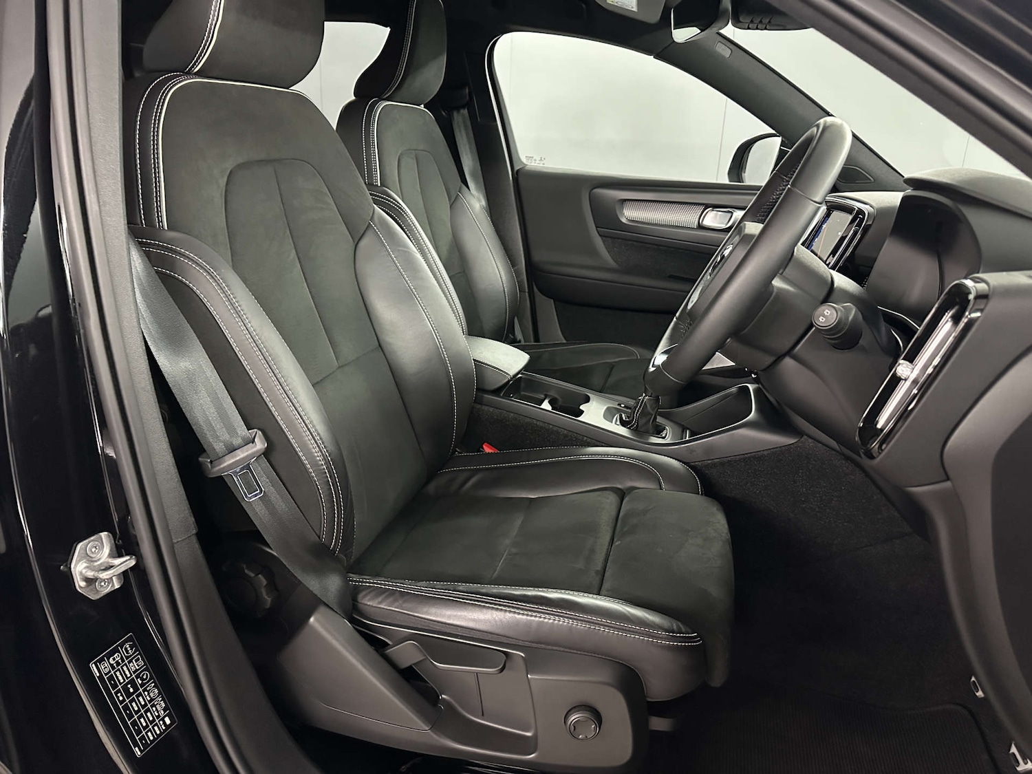 Used Volvo XC40 2021 for sale - 78182044: Photo 10