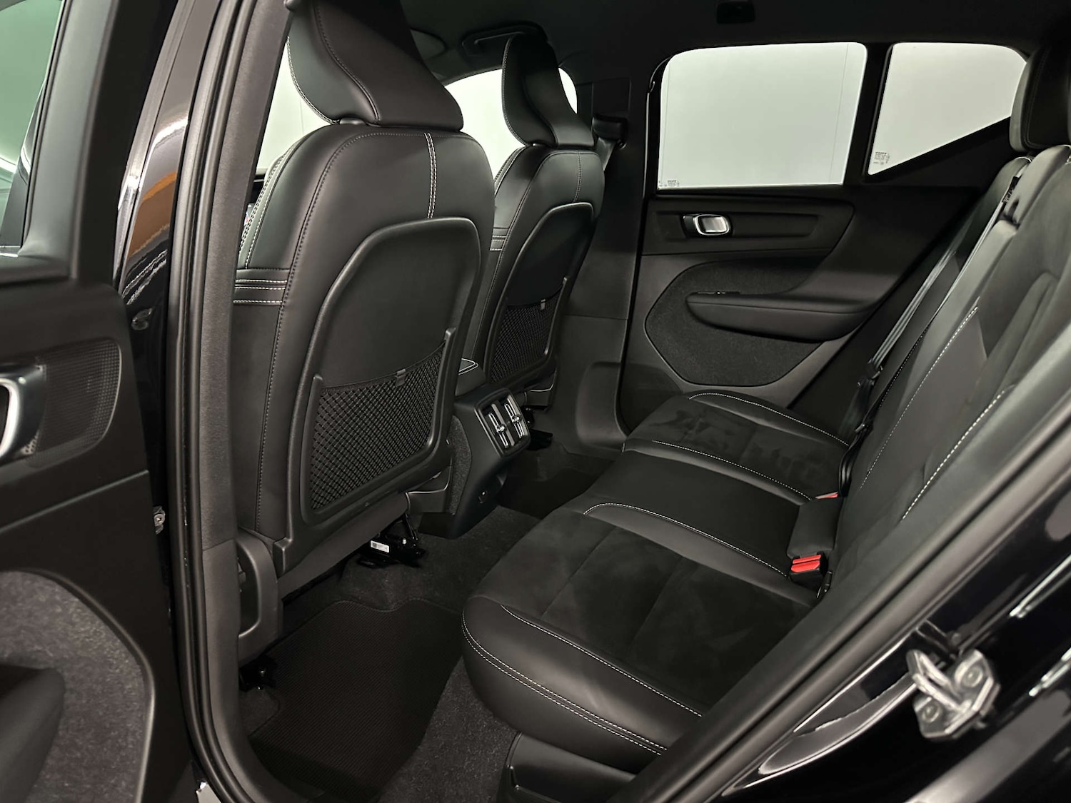 Used Volvo XC40 2021 for sale - 78182044: Photo 13