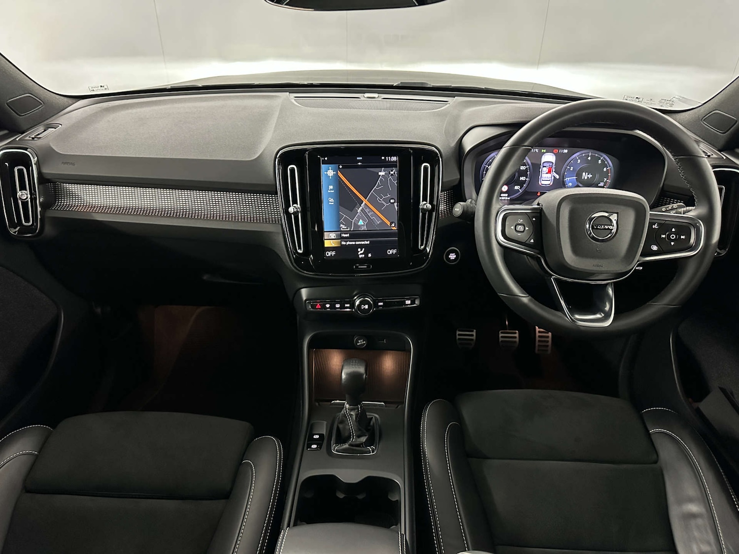 Used Volvo XC40 2021 for sale - 78182044: Photo 14