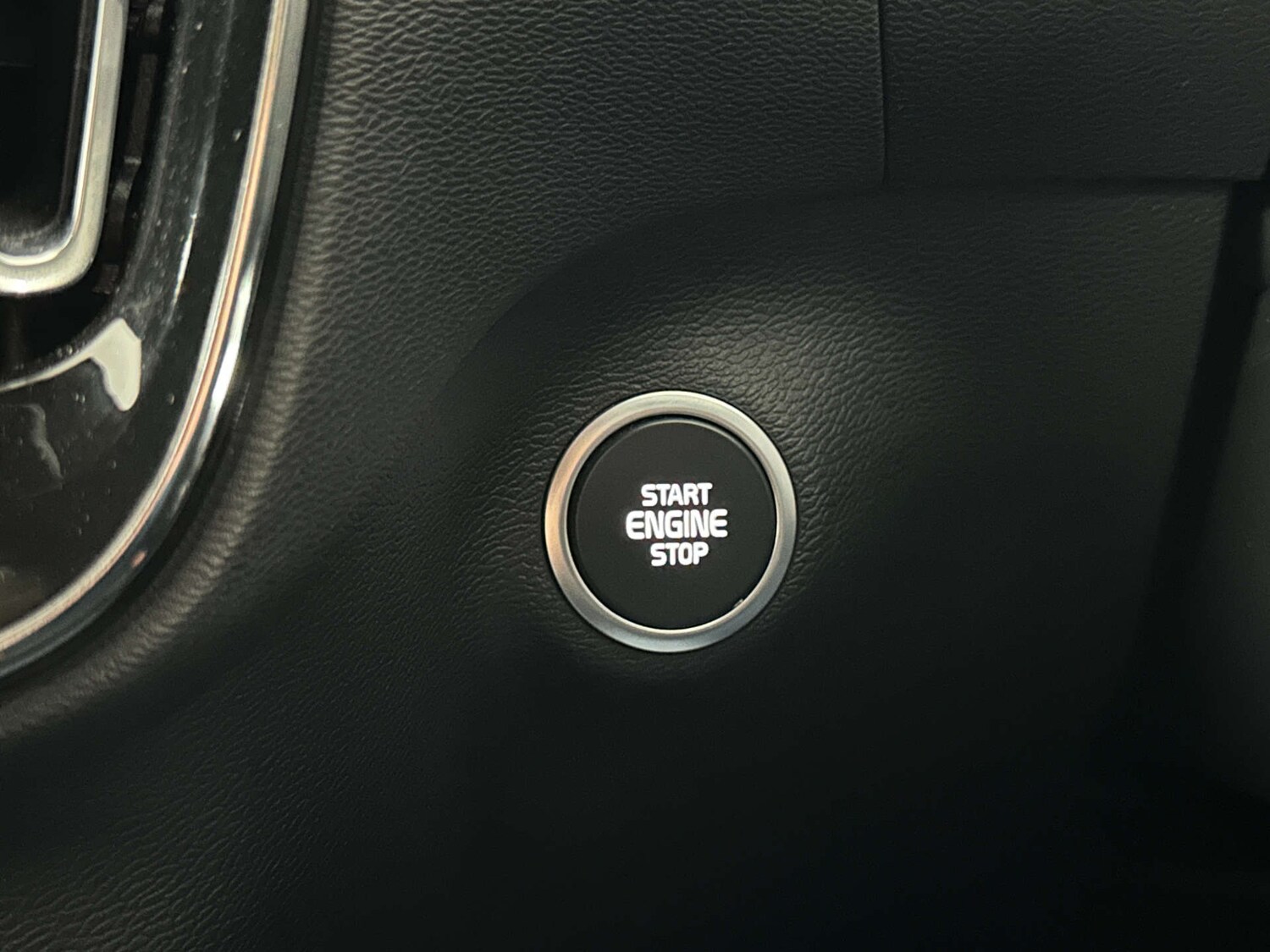 Used Volvo XC40 2021 for sale - 78182044: Photo 26