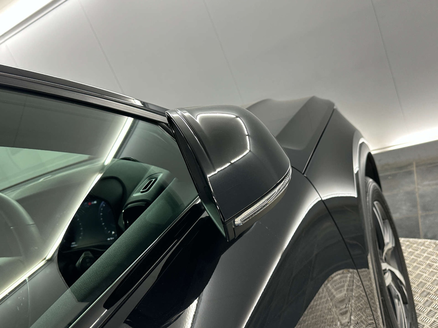 Used Volvo XC40 2021 for sale - 78182044: Photo 28