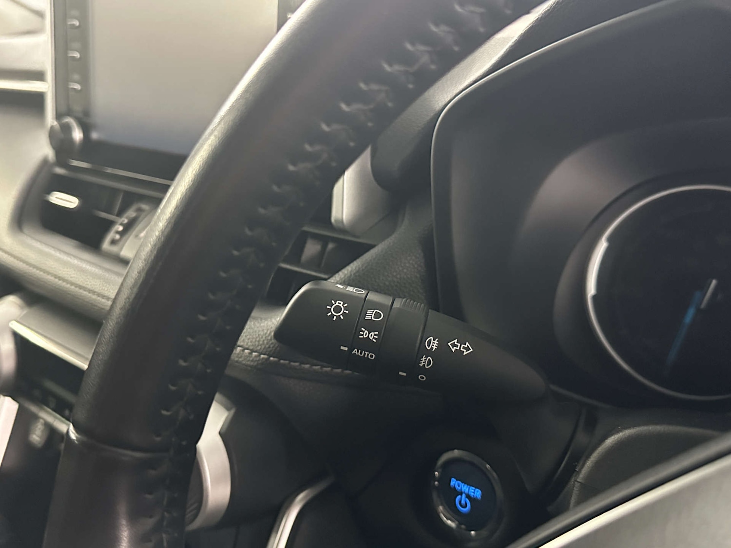 Used Toyota RAV4 2021 for sale - 77765701: Photo 19