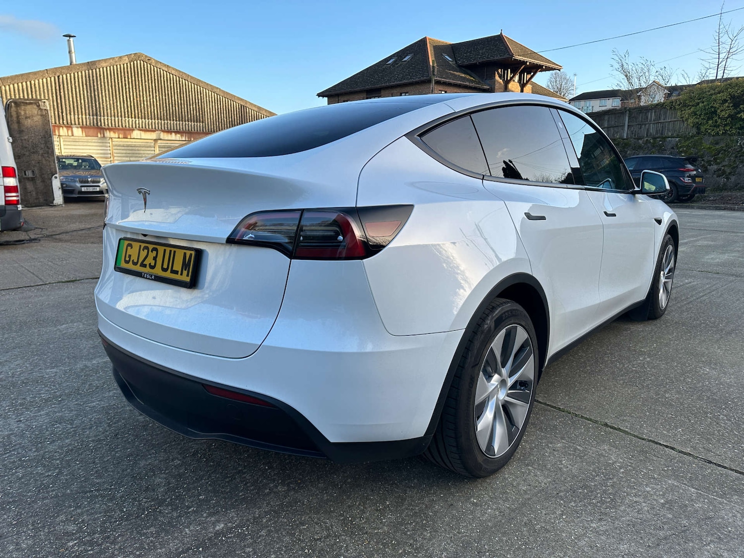Used Tesla Model Y 2023 for sale - 77590710: Photo 4