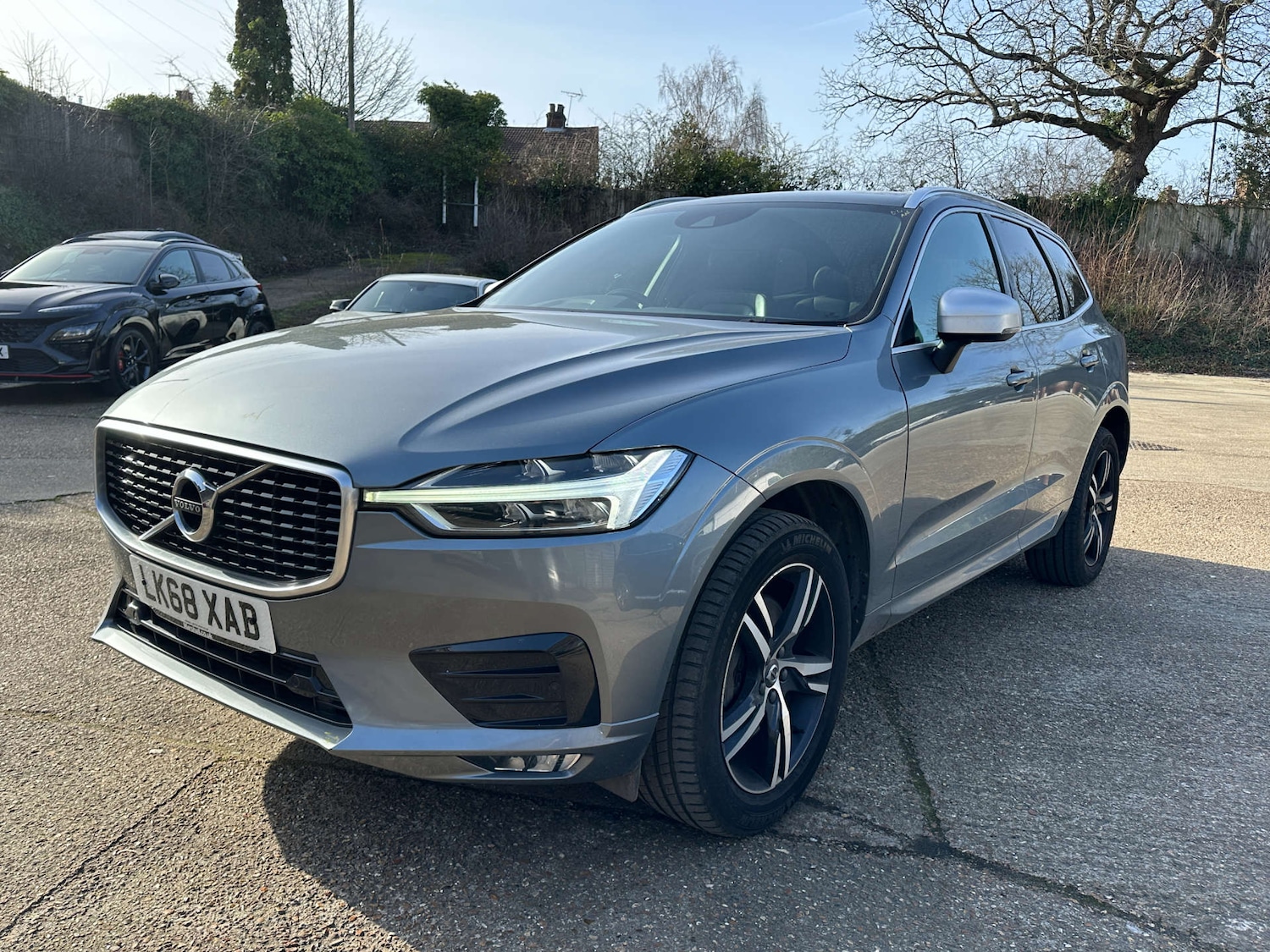 Used Volvo XC60 2018 for sale - 77749039: Photo 2