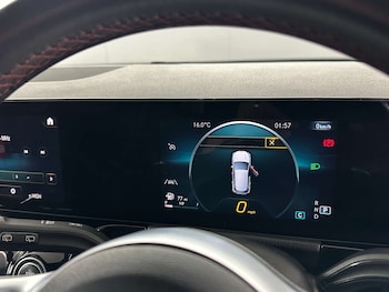 Used Mercedes-Benz GLA 2021 for sale - 77590701: Photo