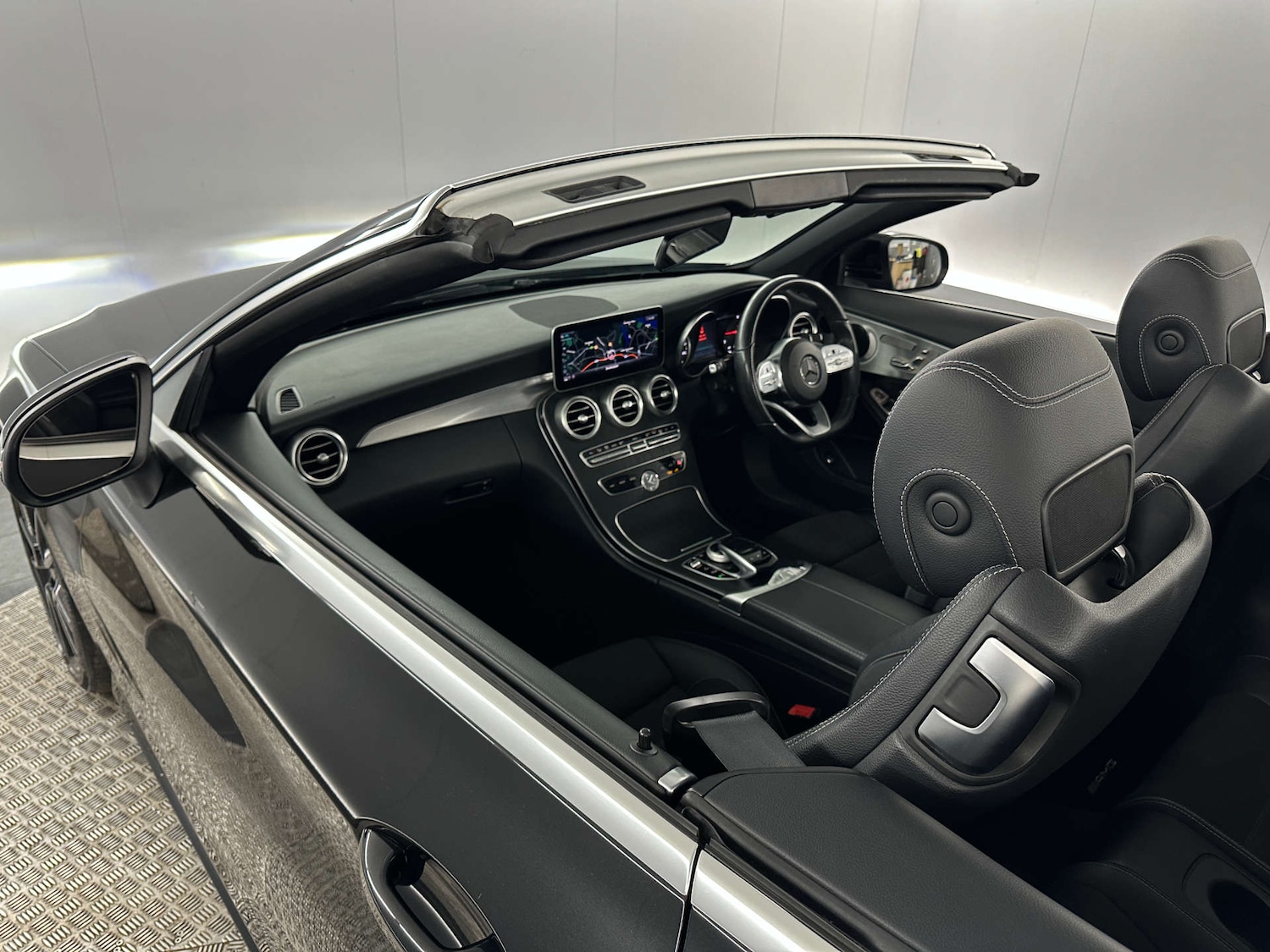 Used Mercedes-Benz C Class 2019 for sale - 77989928: Photo 21