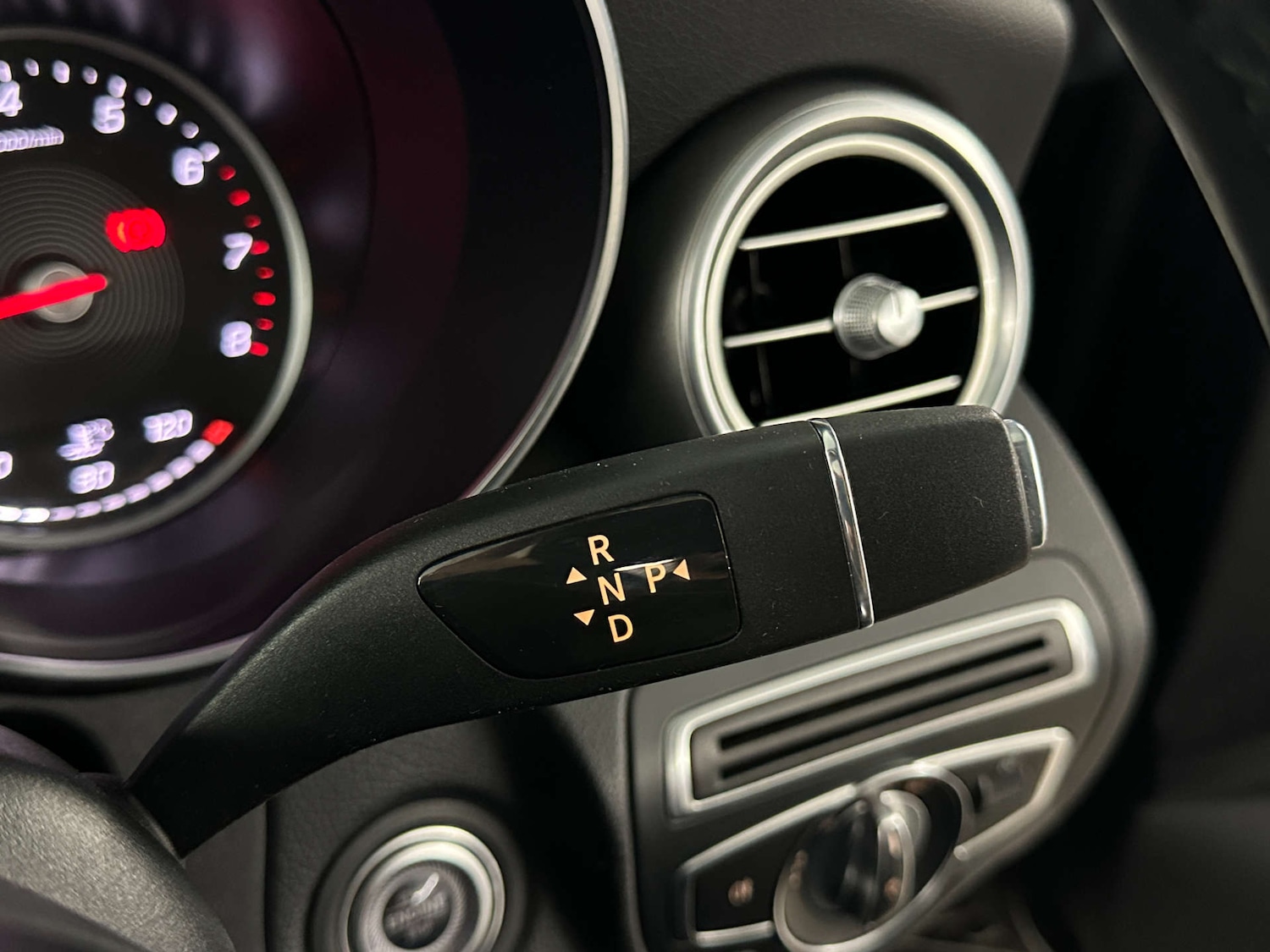 Used Mercedes-Benz C Class 2019 for sale - 77989928: Photo 33