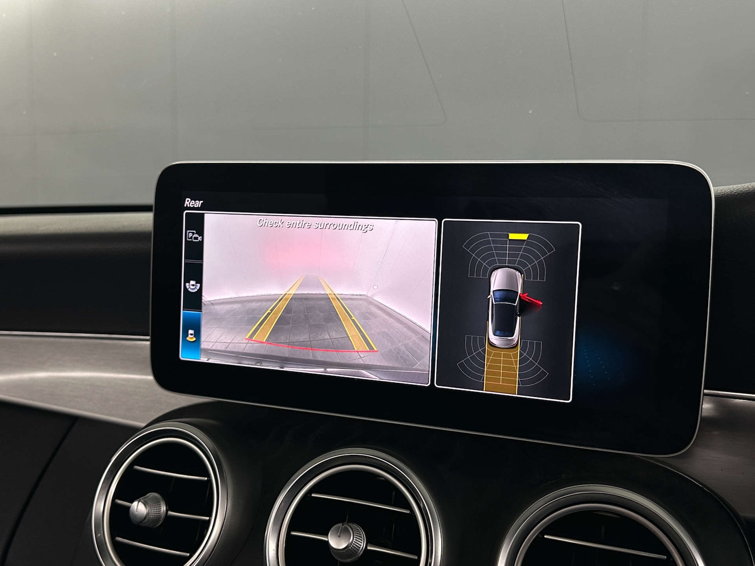 Used Mercedes-Benz C Class 2019 for sale - 77989928: Photo 41