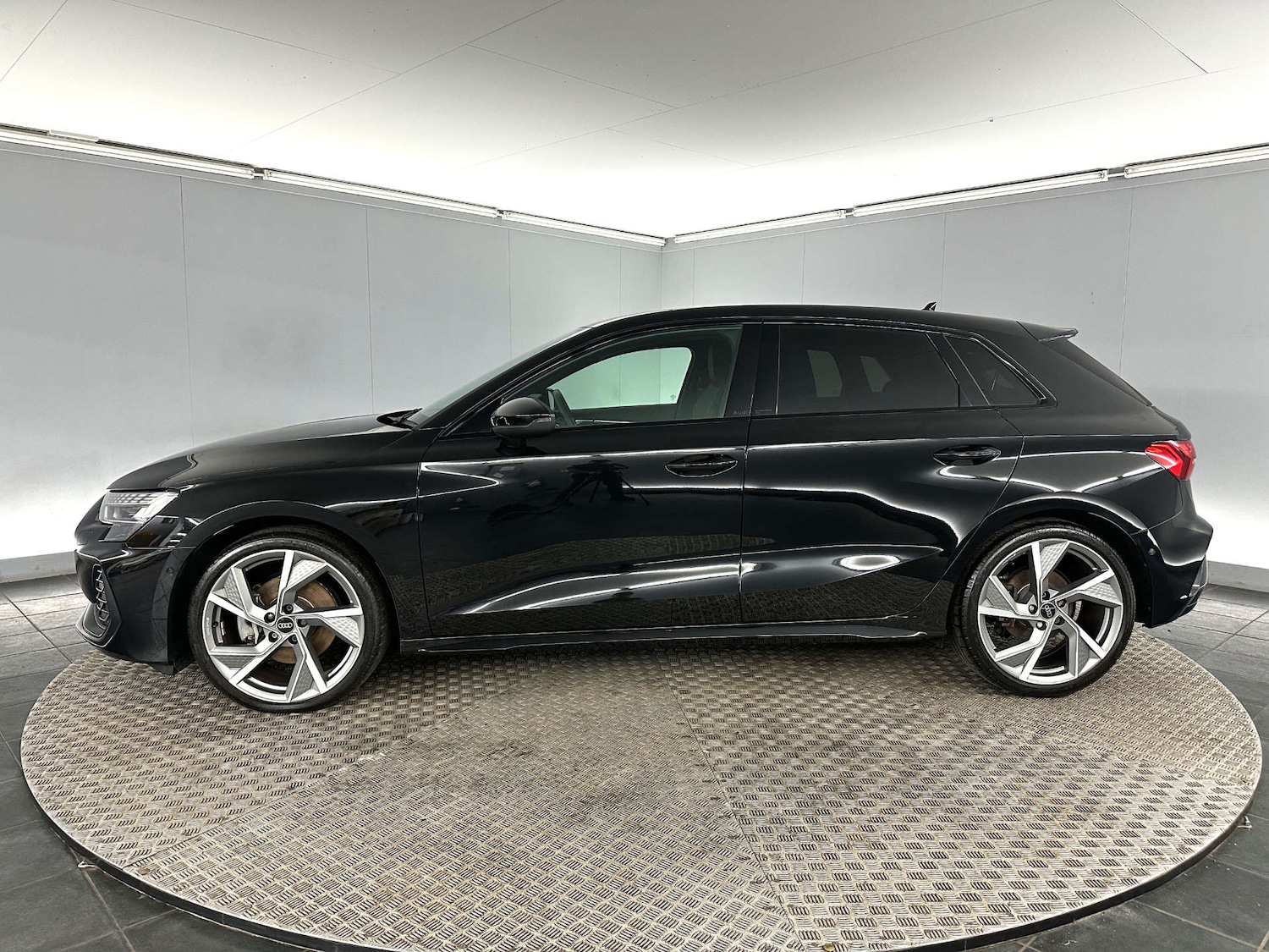 Used Audi A3 2024 for sale - 77745553: Photo 4