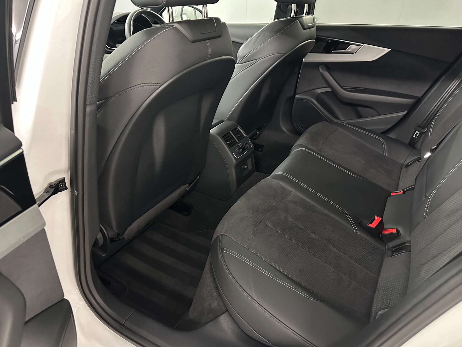 Used Audi A4 2022 for sale - 77590690: Photo 16