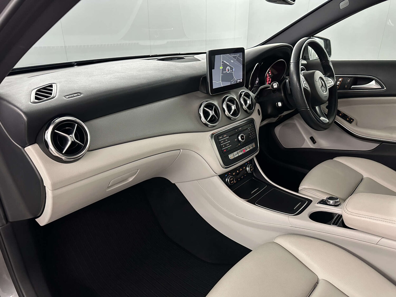 Used Mercedes-Benz GLA 2019 for sale - 77590782: Photo 14