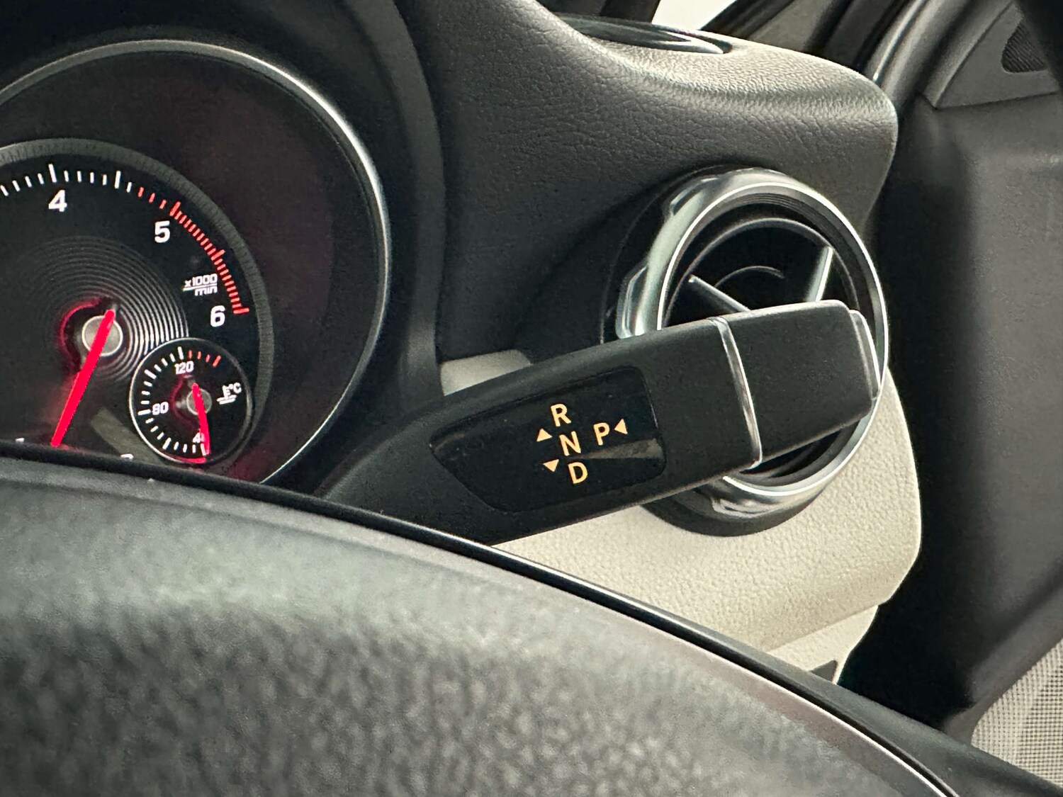 Used Mercedes-Benz GLA 2019 for sale - 77590782: Photo 26