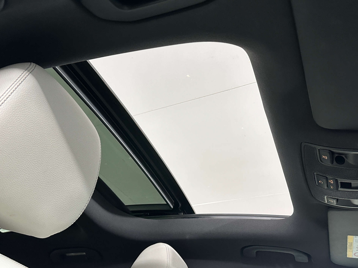 Used Mercedes-Benz GLA 2019 for sale - 77590782: Photo 3