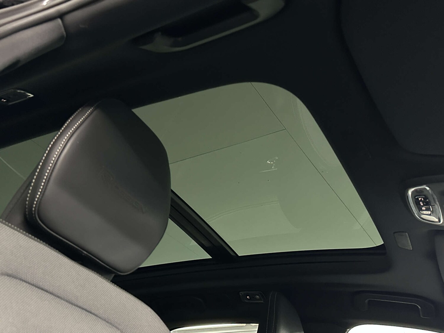 Used Volvo XC60 2019 for sale - 77590788: Photo 21