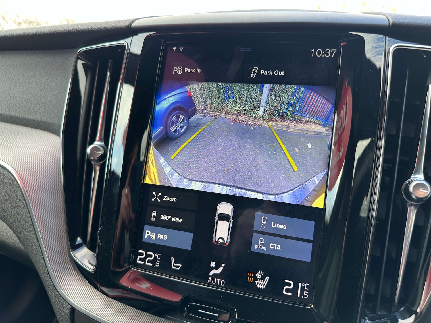 Used Volvo XC60 2019 for sale - 77590788: Photo 4