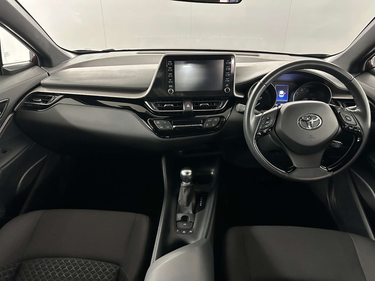 Used Toyota C-HR 2023 for sale - 77765864: Photo 14