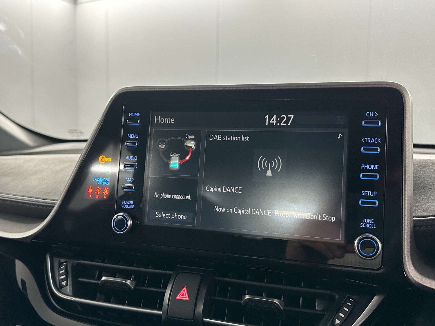 Used Toyota C-HR 2023 for sale - 77765864: Photo 23