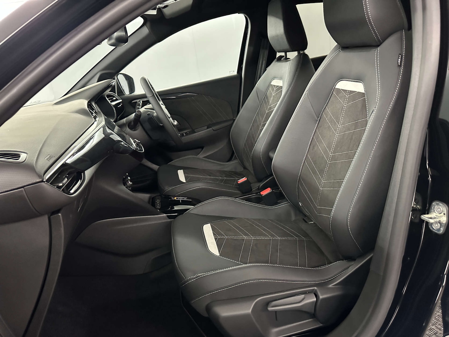 Used Vauxhall Corsa 2025 for sale - 77590804: Photo 15