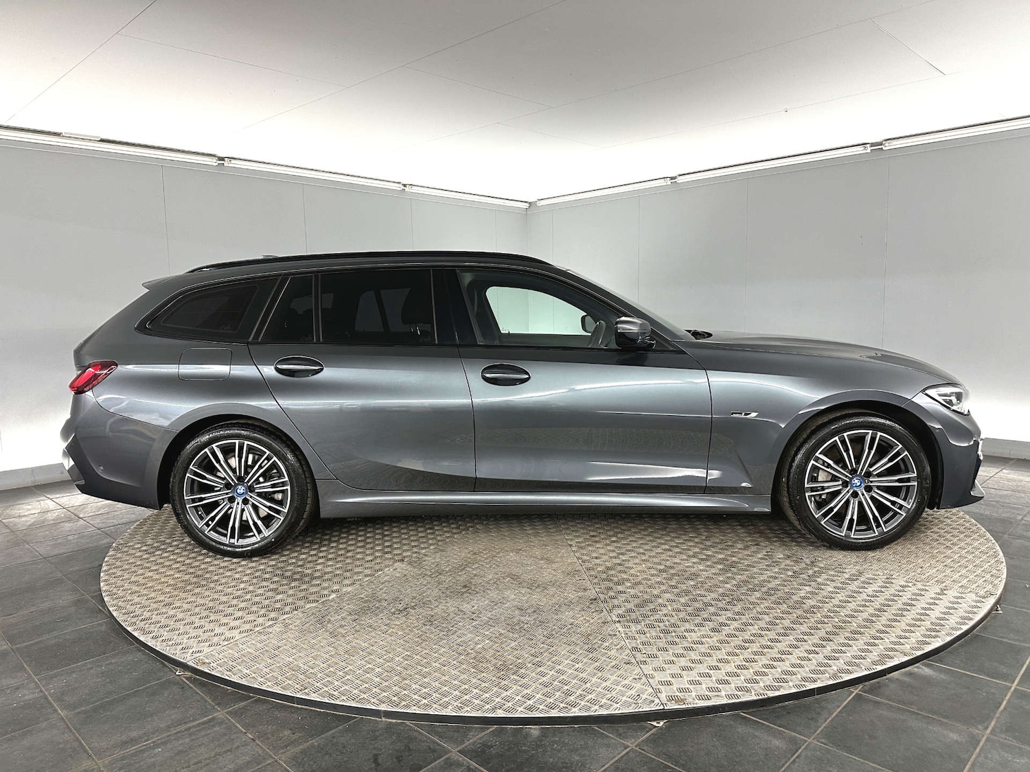 Used BMW 3 Series 2022 for sale - 77735115: Photo 8