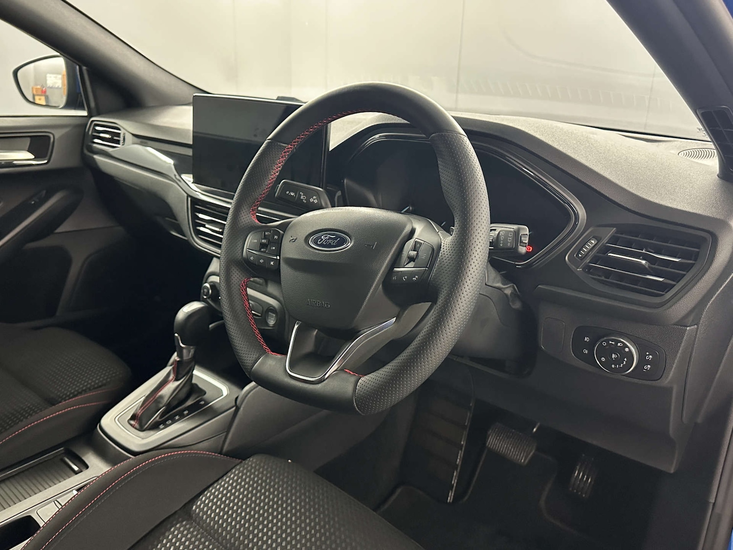 Used Ford Focus 2023 for sale - 77720457: Photo 11