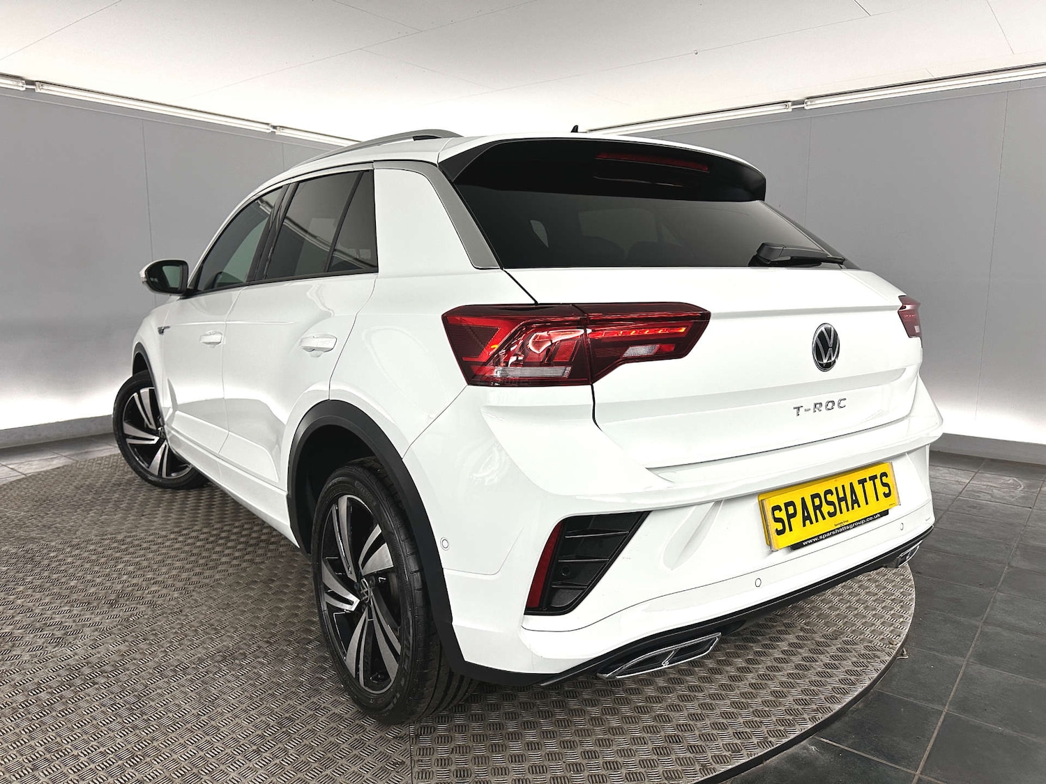 Used Volkswagen T-Roc 2024 for sale - 77765807: Photo 5