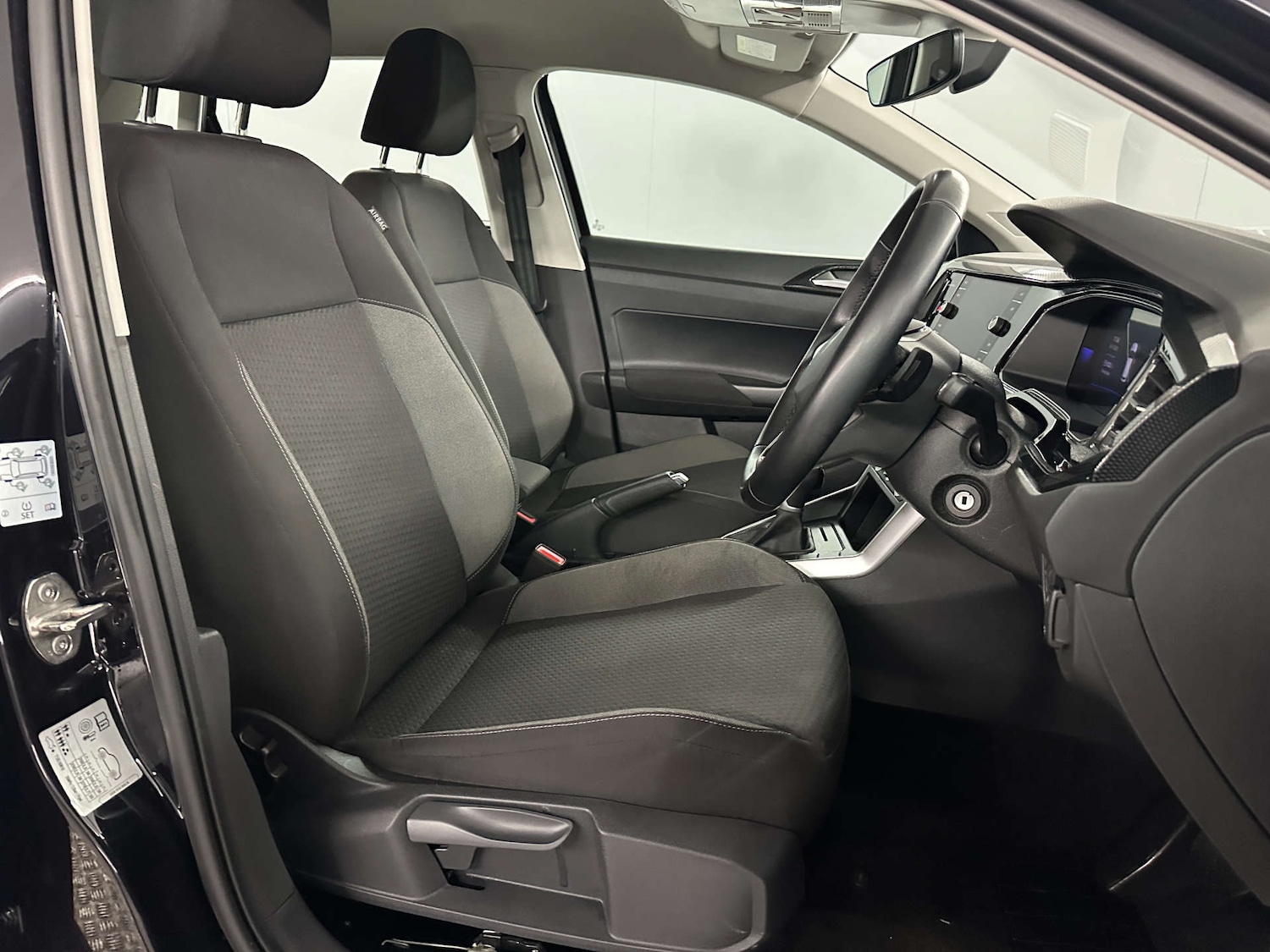 Used Volkswagen Polo 2024 for sale - 77745564: Photo 10