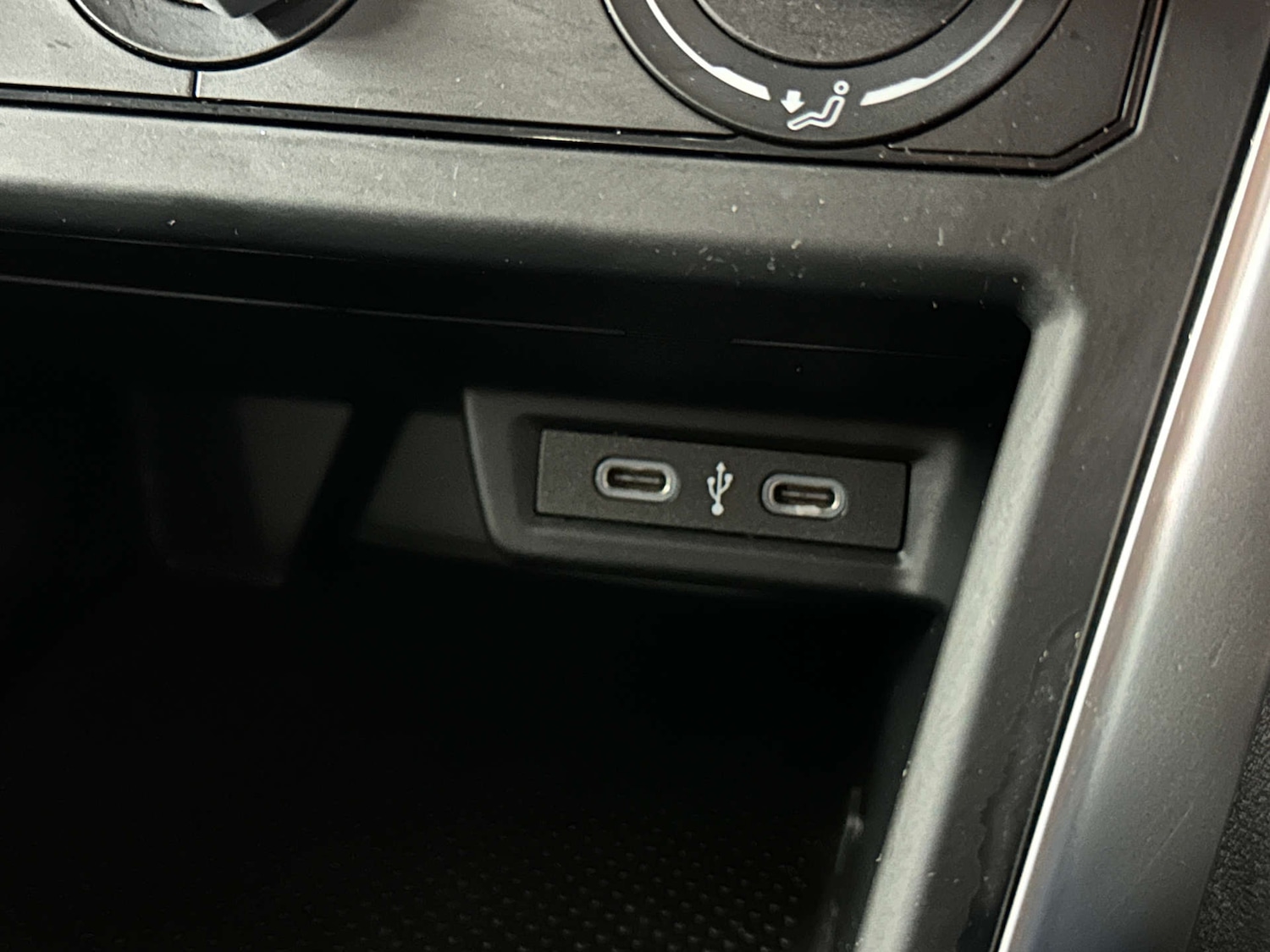 Used Volkswagen Polo 2024 for sale - 77745564: Photo 29