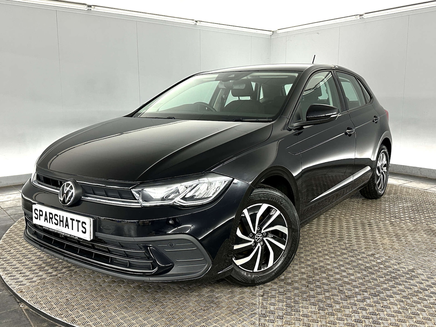 Used Volkswagen Polo 2024 for sale - 77745564: Photo 3