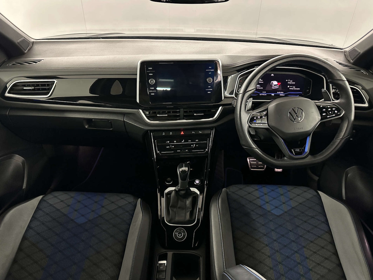 Used Volkswagen T-Roc 2022 for sale - 77655632: Photo 15