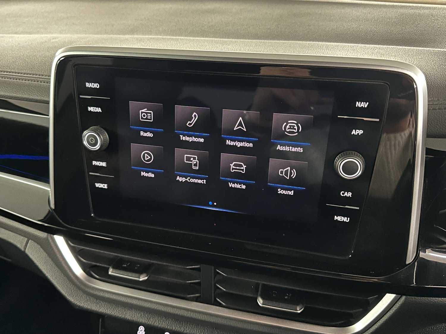 Used Volkswagen T-Roc 2022 for sale - 77655632: Photo 29