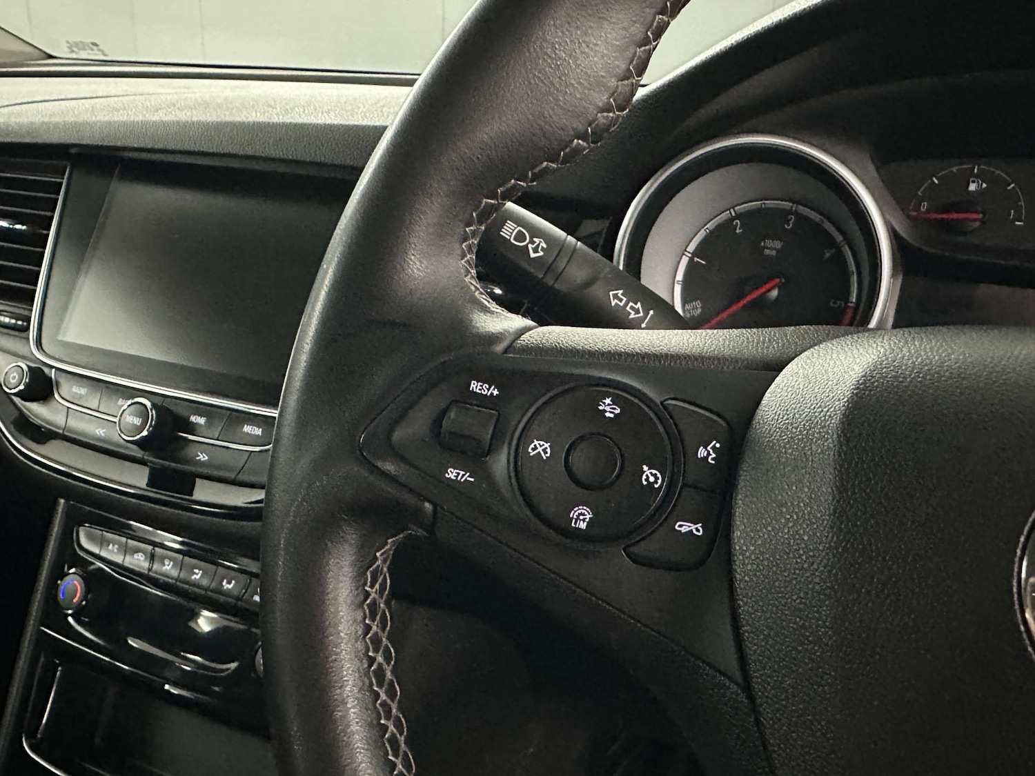 Used Vauxhall Astra 2018 for sale - 78039590: Photo 15