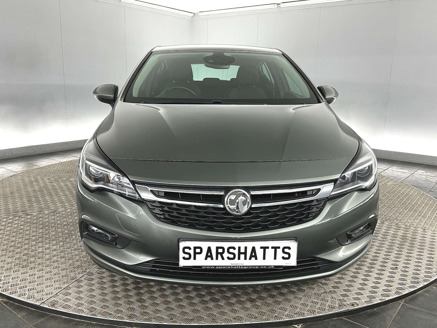 Used Vauxhall Astra 2018 for sale - 78039590: Photo 2