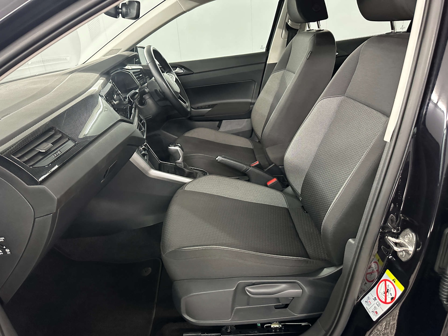 Used Volkswagen Polo 2024 for sale - 77765856: Photo 11