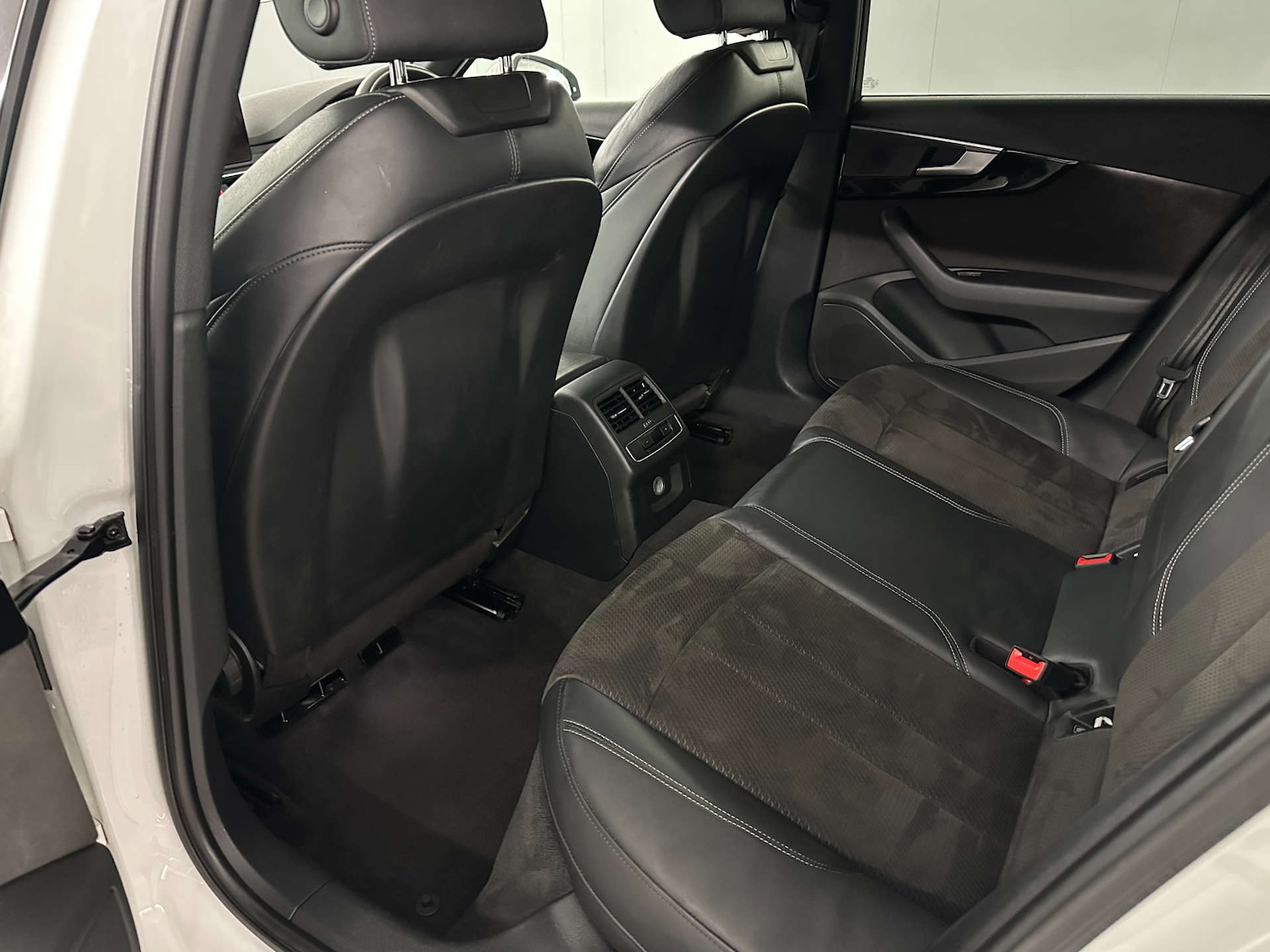 Used Audi A4 2019 for sale - 77590713: Photo 13