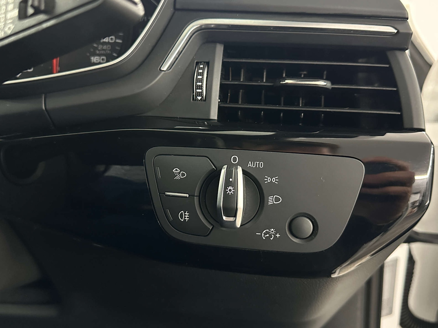 Used Audi A4 2019 for sale - 77590713: Photo 20