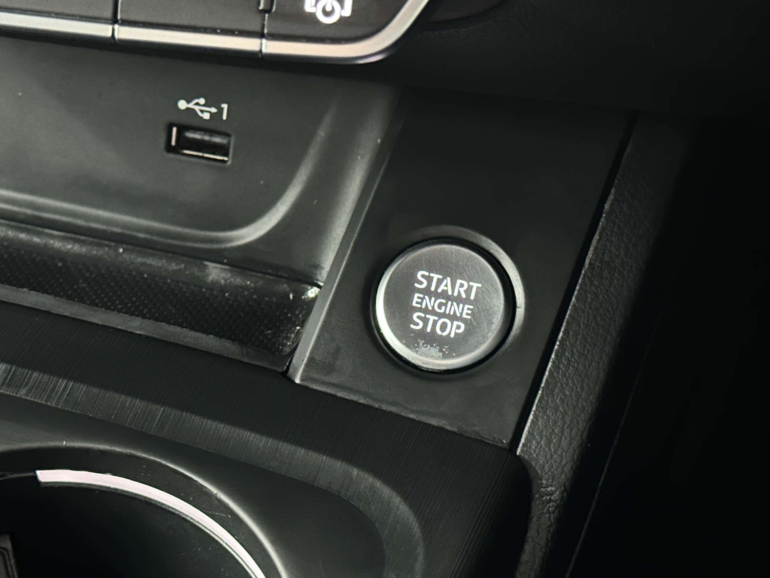 Used Audi A4 2019 for sale - 77590713: Photo 25