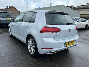 Used Volkswagen Golf 2018 for sale - 78615318: Photo