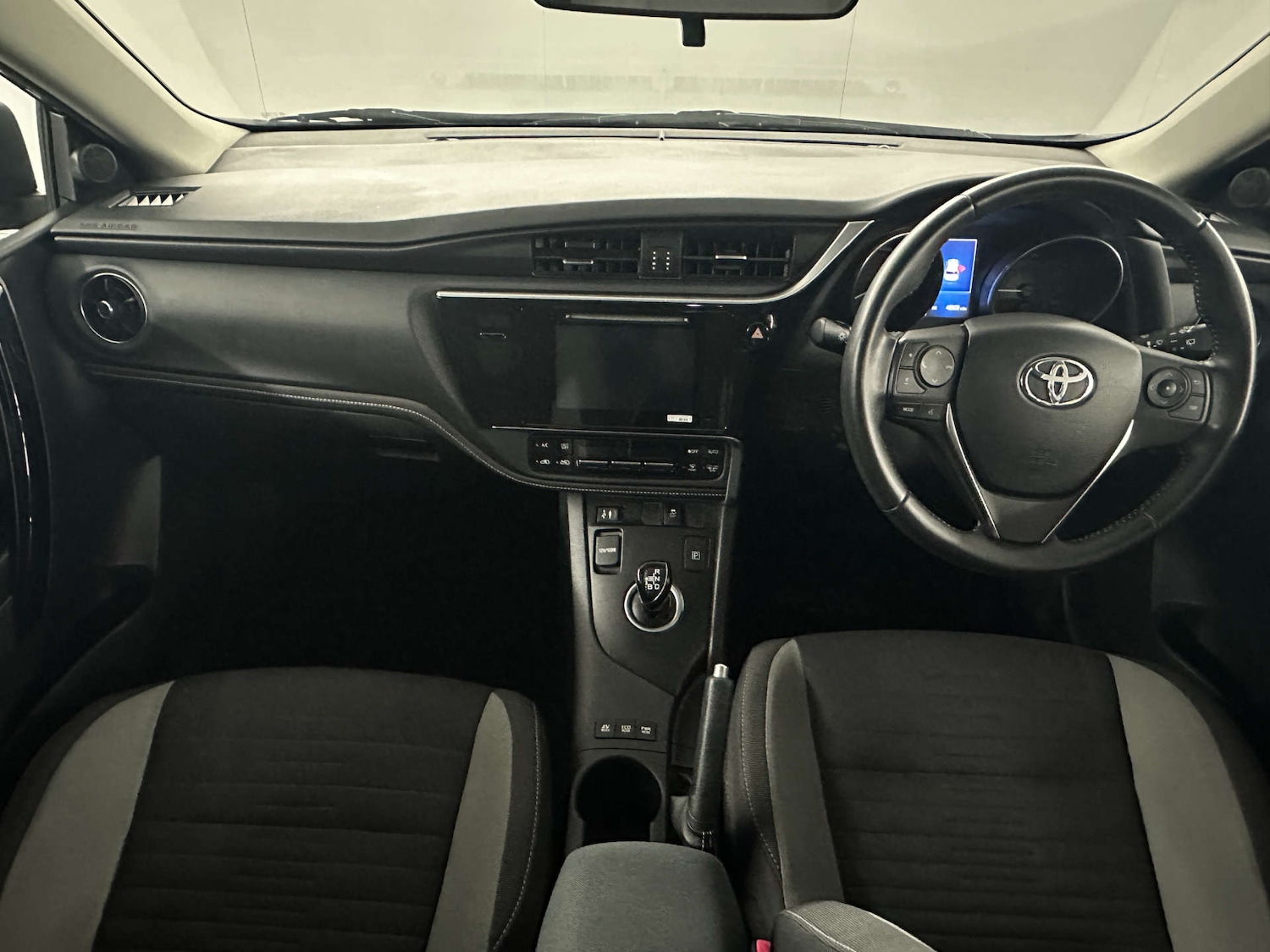 Used Toyota Auris 2016 for sale - 77745417: Photo 15