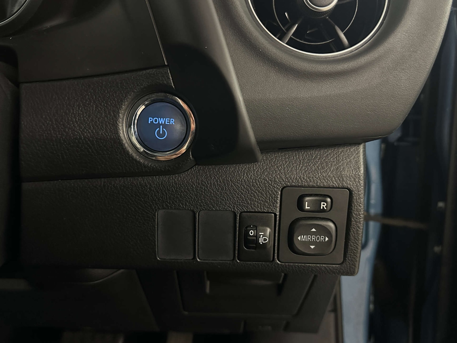 Used Toyota Auris 2016 for sale - 77745417: Photo 22