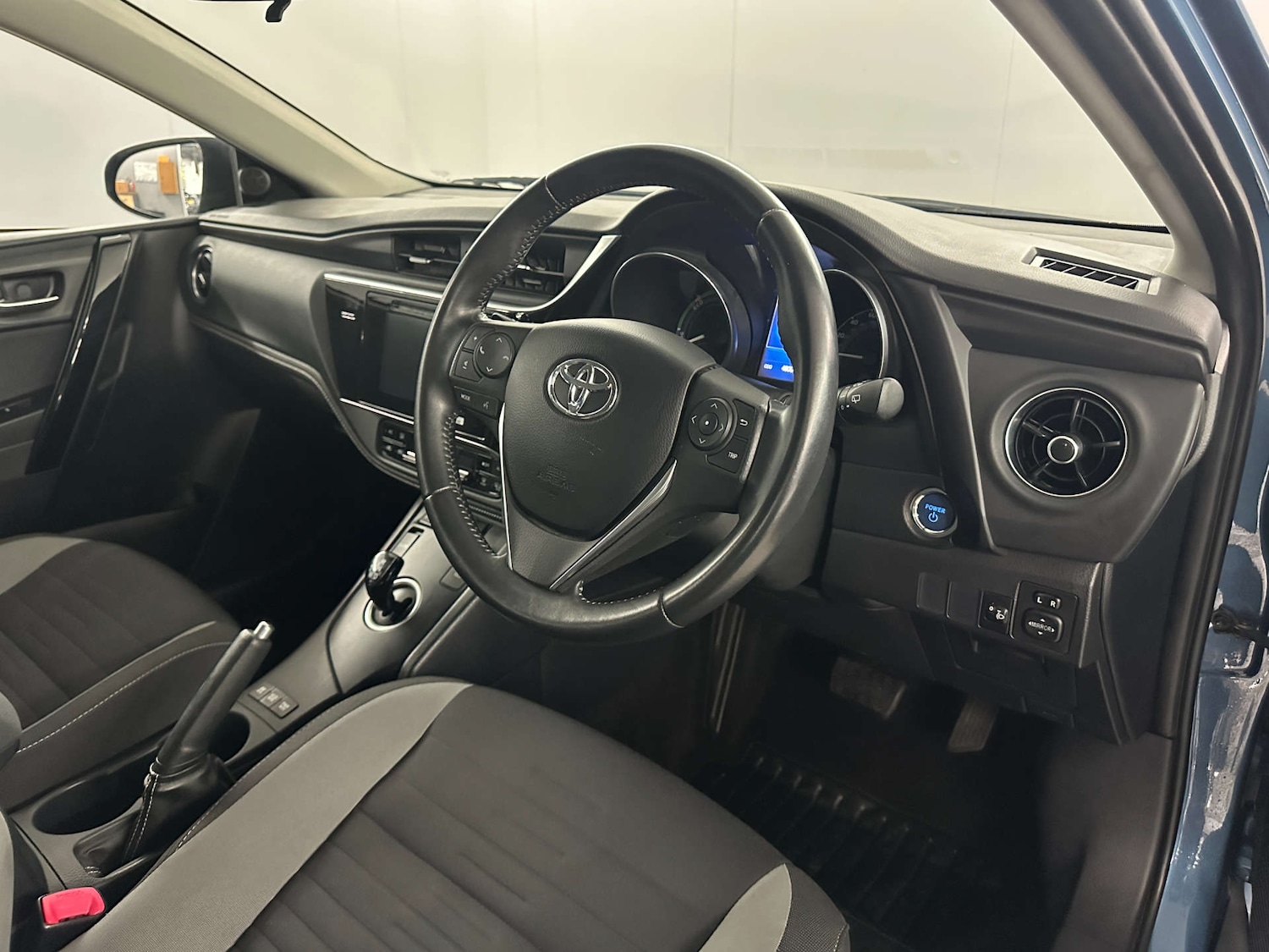 Used Toyota Auris 2016 for sale - 77745417: Photo 9