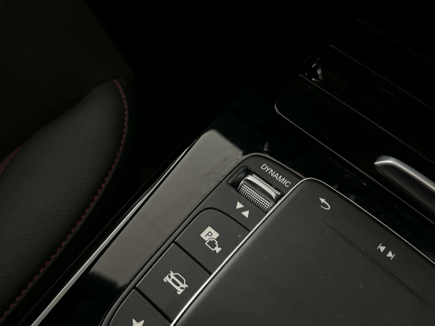 Used Mercedes-Benz CLA 2023 for sale - 77850592: Photo 30