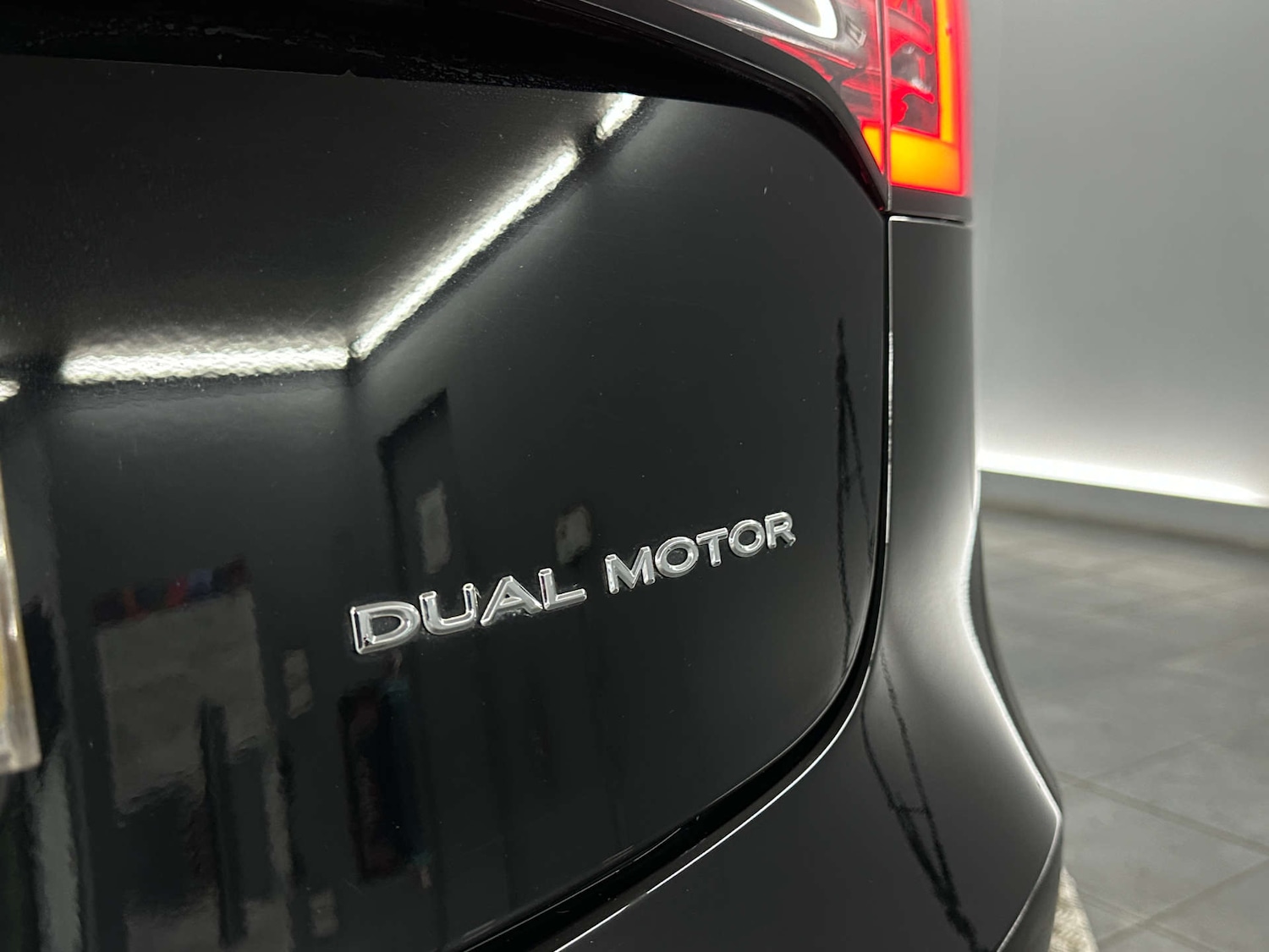 Used Tesla Model 3 2019 for sale - 77765710: Photo 44