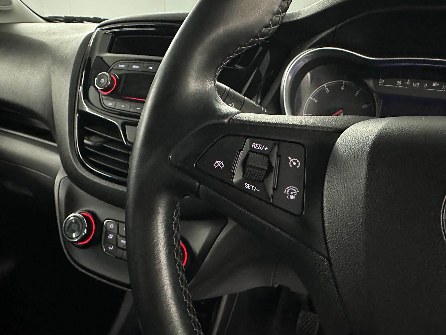 Used Vauxhall Viva 2016 for sale - 77745461: Photo 15