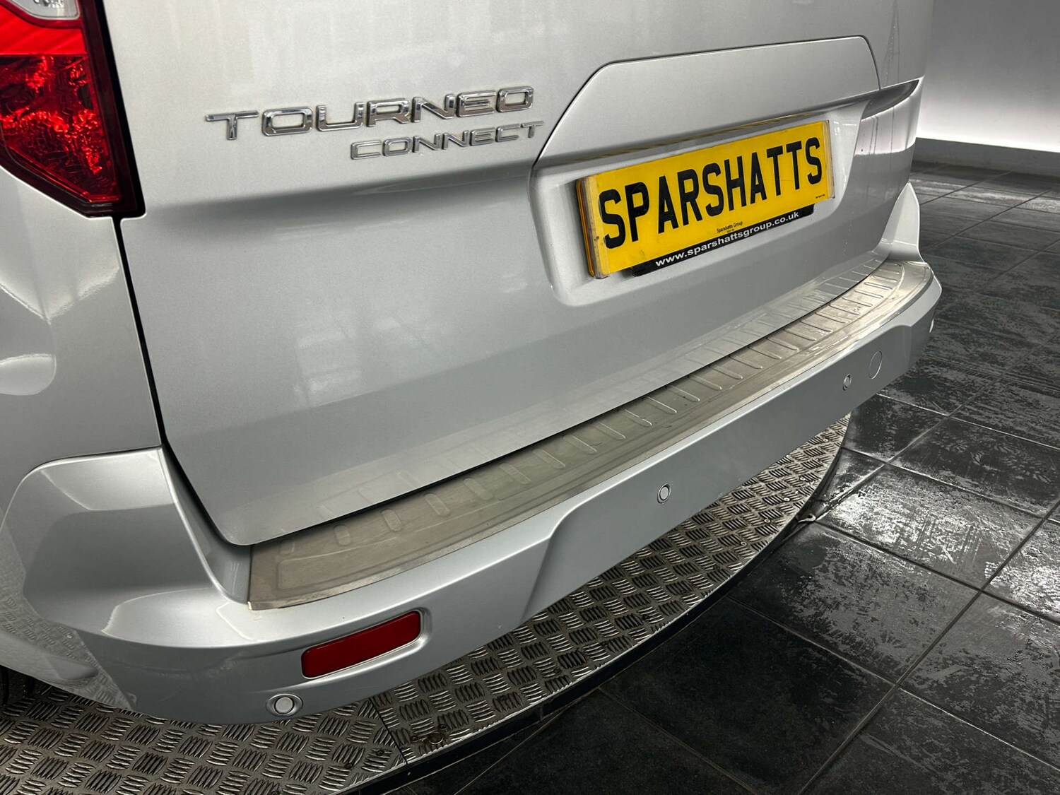 Used Ford Grand Tourneo Connect 2019 for sale - 77617103: Photo 35