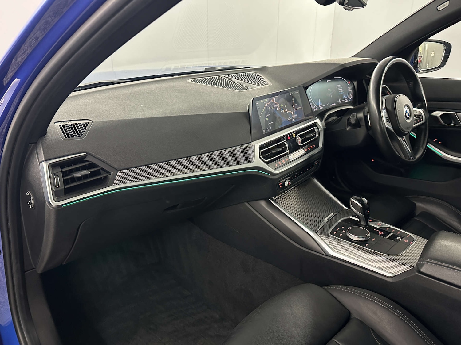 Used BMW 3 Series 2019 for sale - 77643137: Photo 11