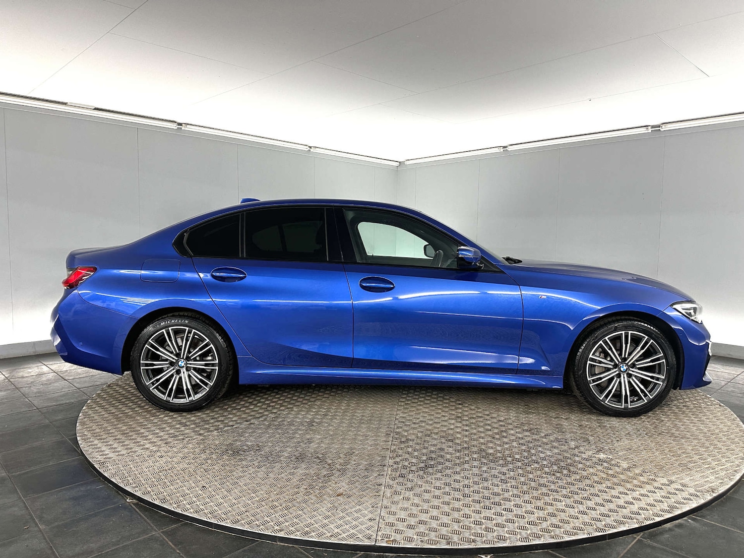 Used BMW 3 Series 2019 for sale - 77643137: Photo 8