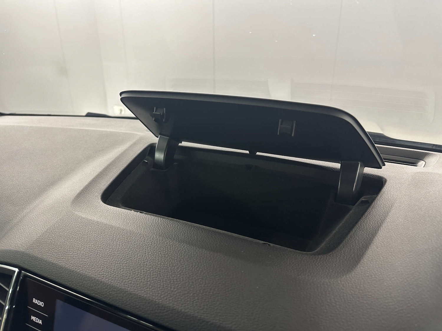 Used Skoda Karoq 2018 for sale - 77930575: Photo 24