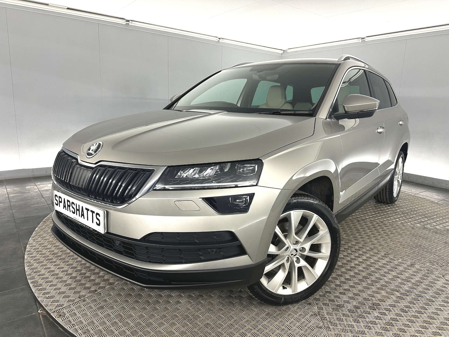 Used Skoda Karoq 2018 for sale - 77930575: Photo 3