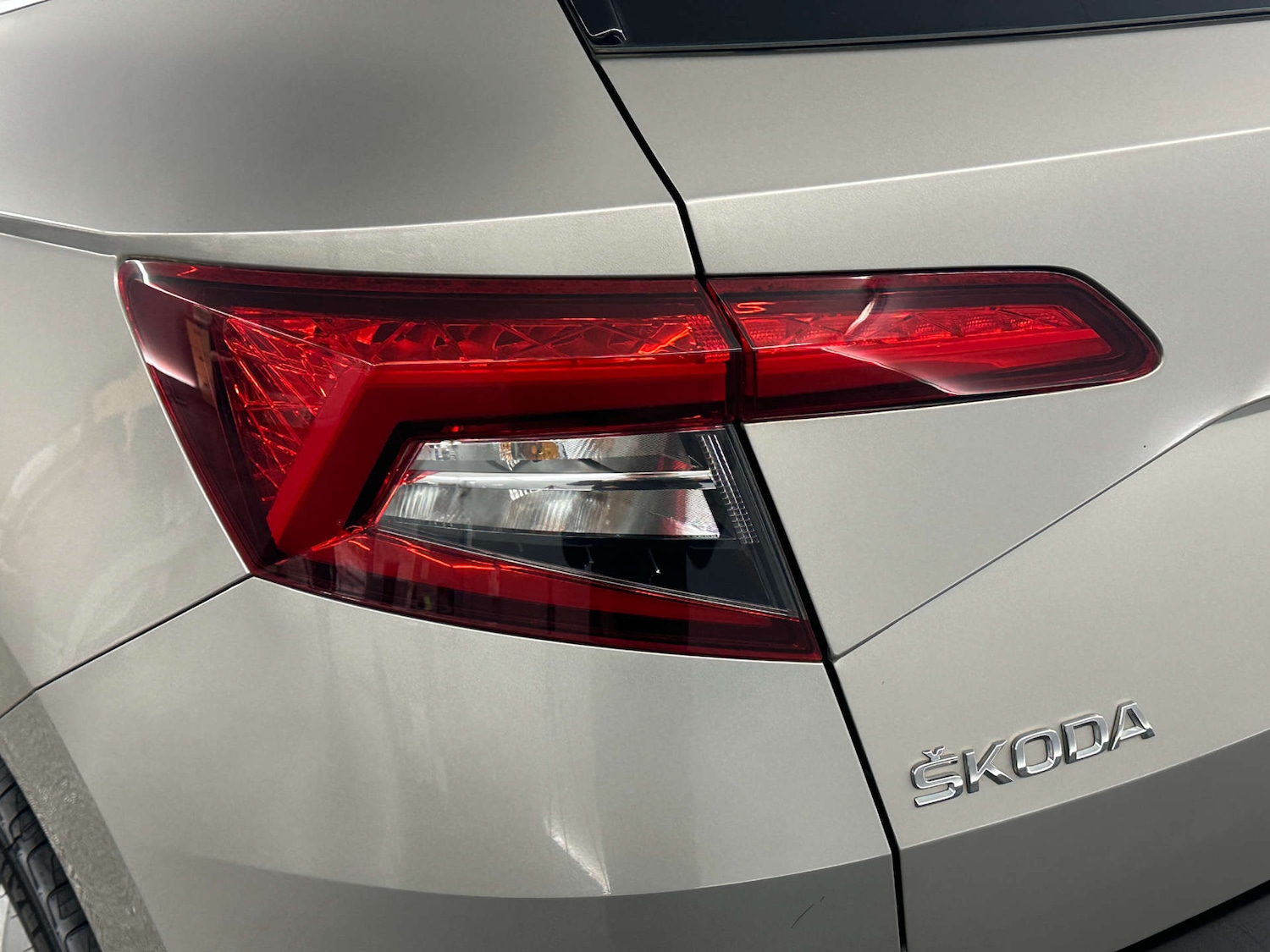 Used Skoda Karoq 2018 for sale - 77930575: Photo 36